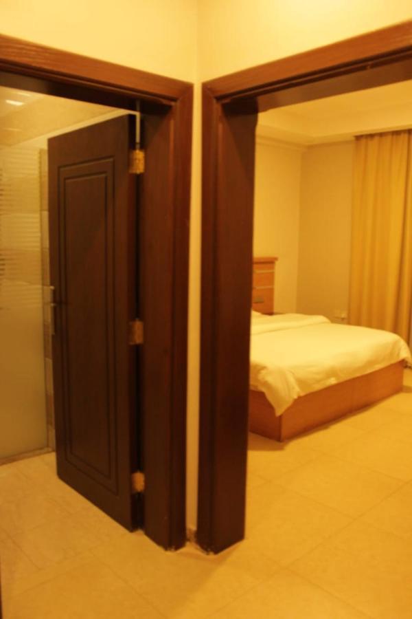 الفخامة الماسية للوحدات السكنية المفروشة Aparthotel Sidi Hamzah Exterior photo