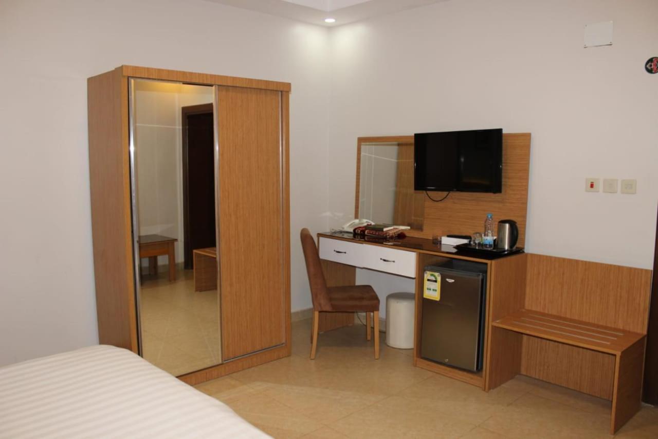 الفخامة الماسية للوحدات السكنية المفروشة Aparthotel Sidi Hamzah Exterior photo